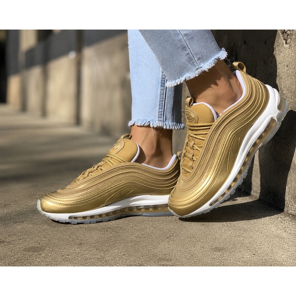 Nike Air Max 97 LX Metallic Gold CJ0625-700 Women's Size 8.5 Gold White Sneakers